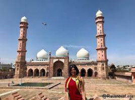 Taj Ul Masjid